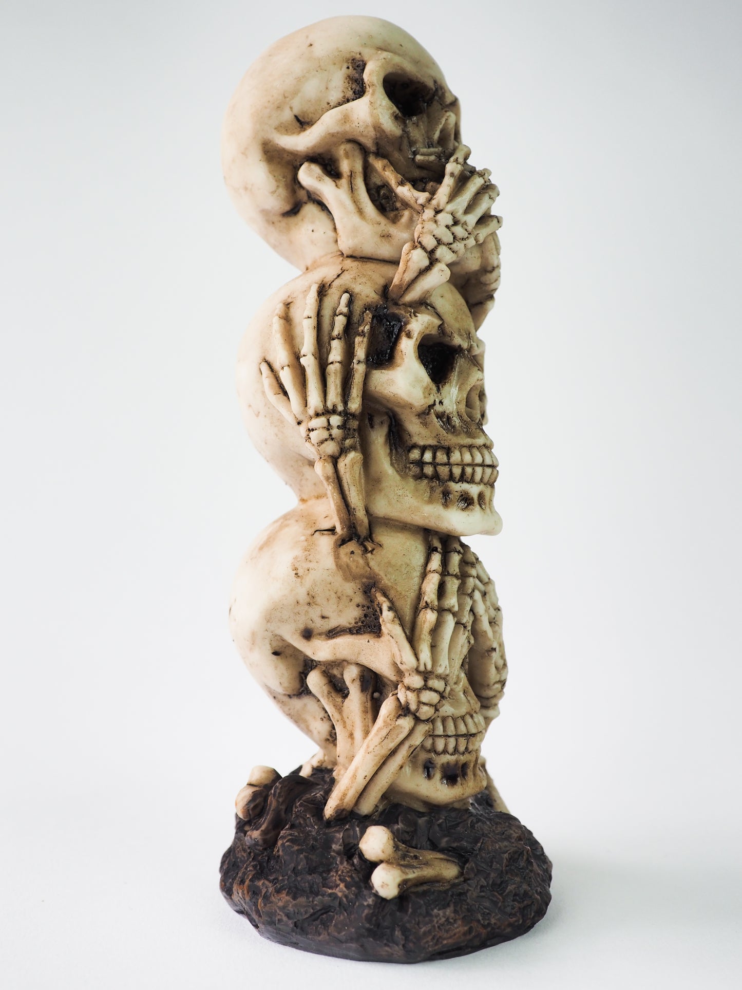 See, Hear, Speak No Evil image 2
